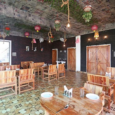 Oyo 10104 Radhika Resort コーター エクステリア 写真