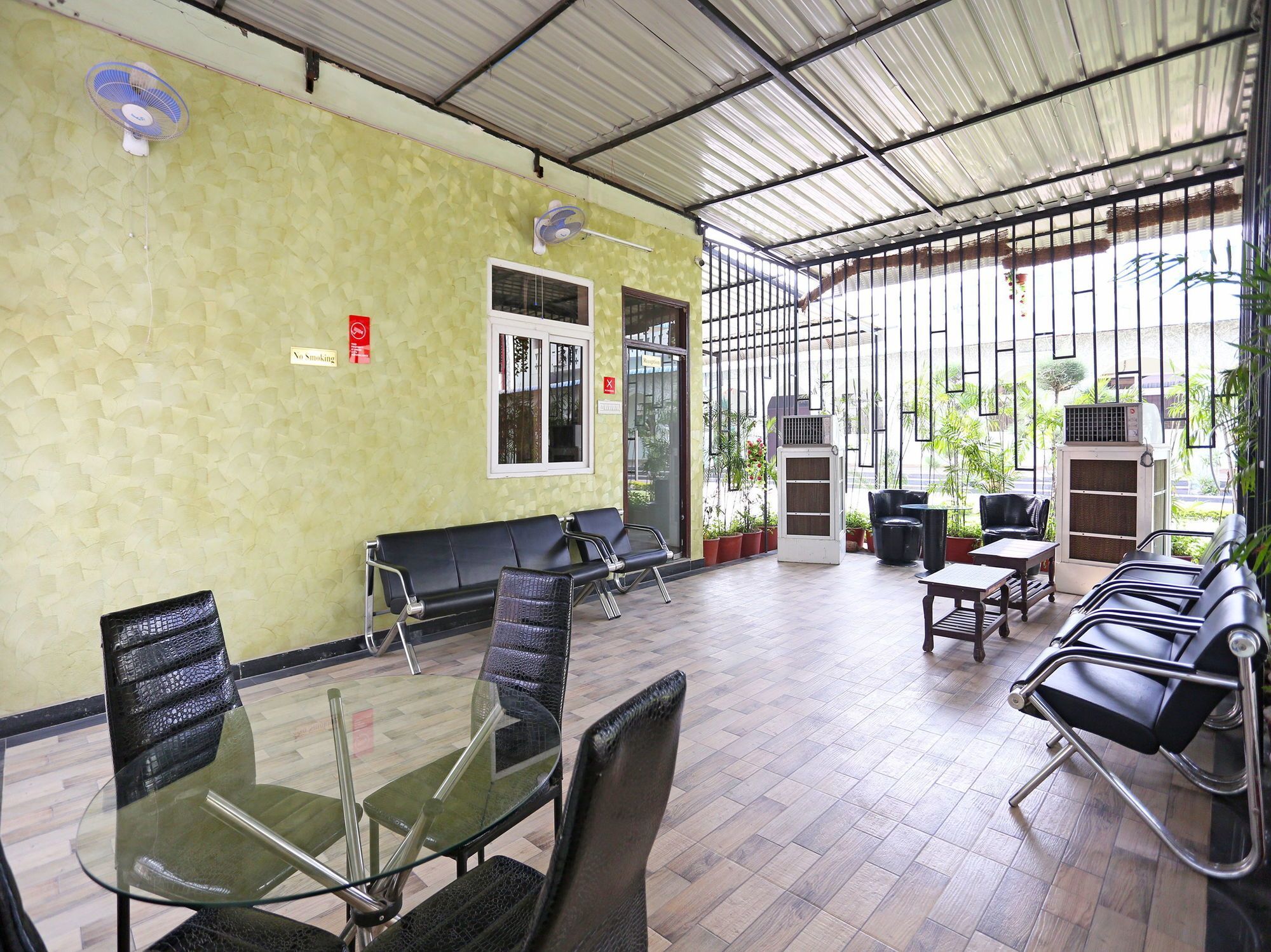 Oyo 10104 Radhika Resort コーター エクステリア 写真